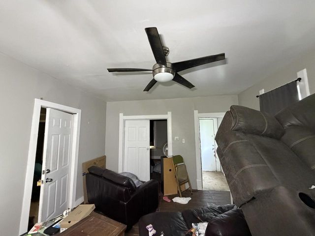 2727 N 24th PLACE, Milwaukee, WI 53206