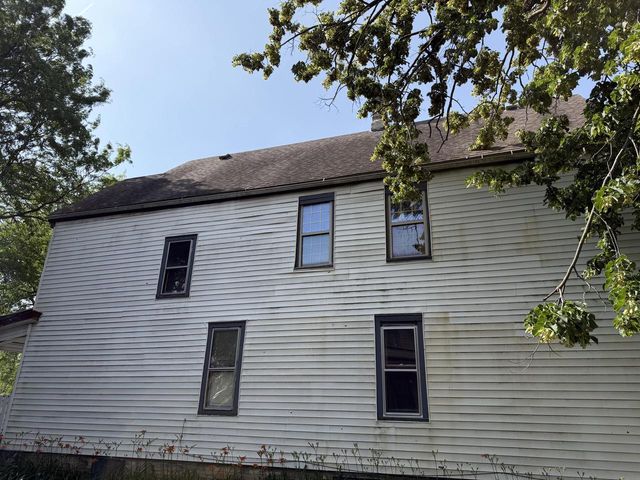 2727 N 24th PLACE, Milwaukee, WI 53206