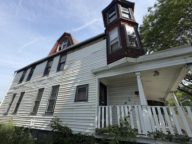 2727 N 24th PLACE, Milwaukee, WI 53206