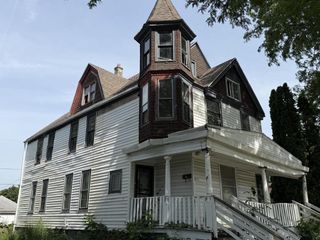 2727 N 24th PLACE, Milwaukee, WI 53206