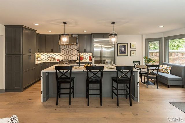 14426 Open Meadow Court W, Chesterfield, MO 63017