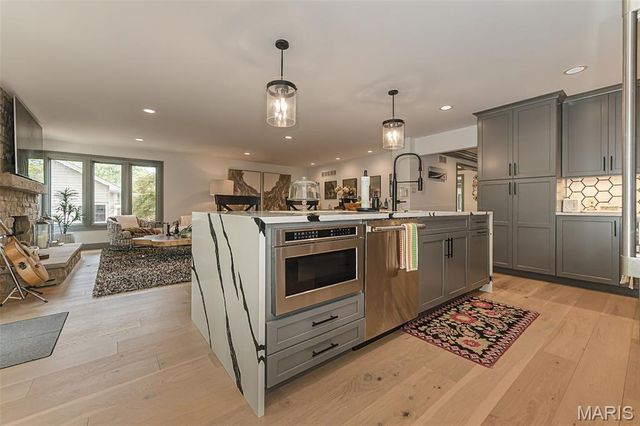 14426 Open Meadow Court W, Chesterfield, MO 63017