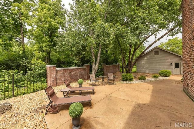 14426 Open Meadow Court W, Chesterfield, MO 63017