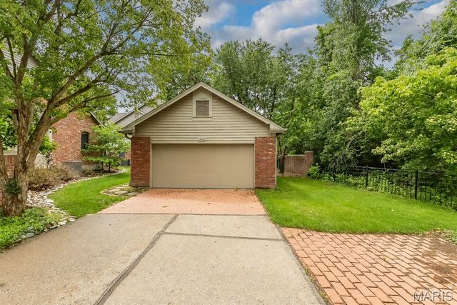 14426 Open Meadow Court W, Chesterfield, MO 63017