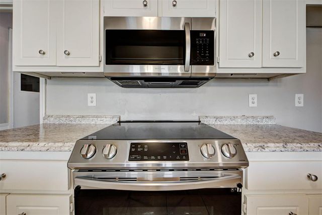 2201 NW 118th Terrace, Oklahoma City, OK 73120