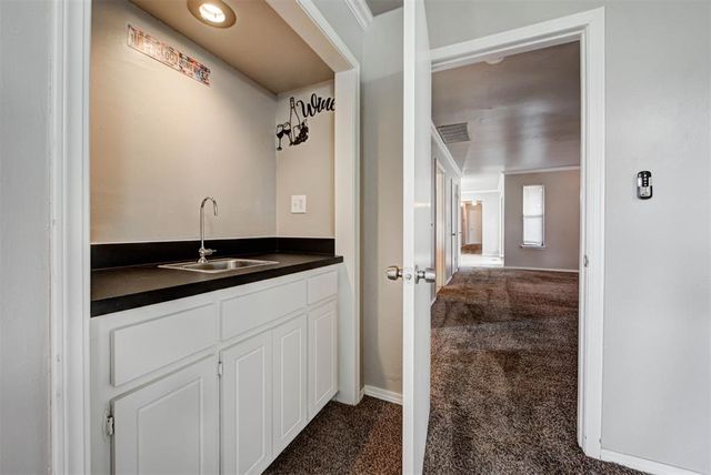 2201 NW 118th Terrace, Oklahoma City, OK 73120