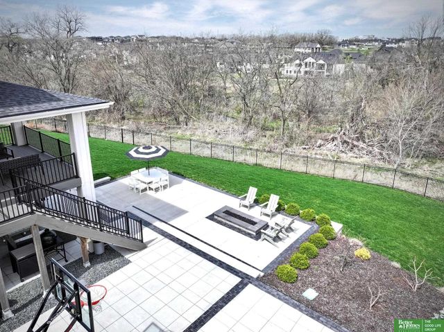 21016 C Street, Omaha, NE 68022