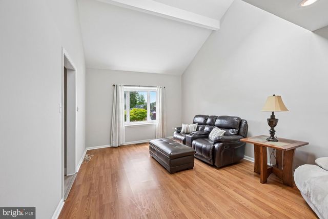 23 WYNNEWOOD DR, Voorhees, NJ 08043