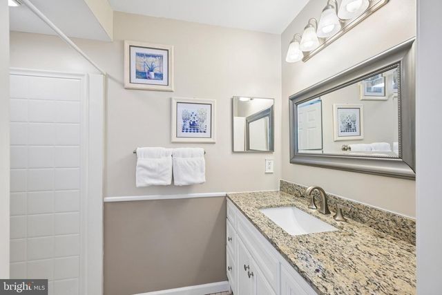 23 WYNNEWOOD DR, Voorhees, NJ 08043