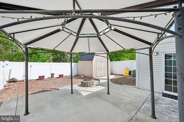 23 WYNNEWOOD DR, Voorhees, NJ 08043