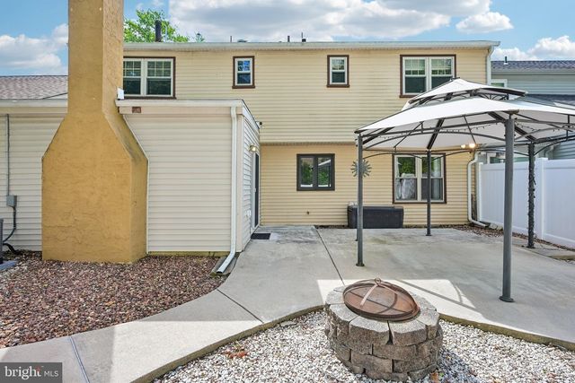 23 WYNNEWOOD DR, Voorhees, NJ 08043