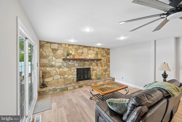 23 WYNNEWOOD DR, Voorhees, NJ 08043