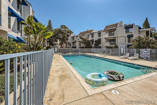 8308 Regents Rd 1H, San Diego, CA 92122