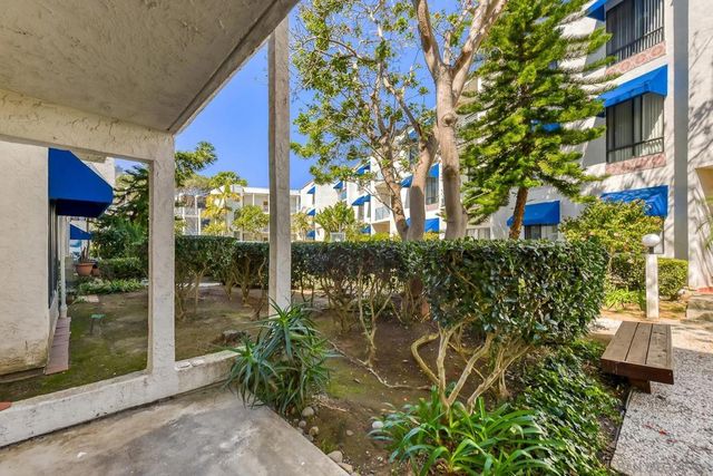 8308 Regents Rd 1H, San Diego, CA 92122