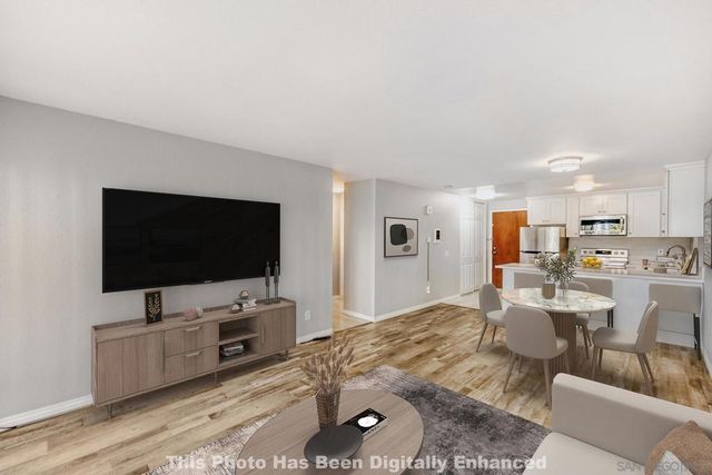 8308 Regents Rd 1H, San Diego, CA 92122