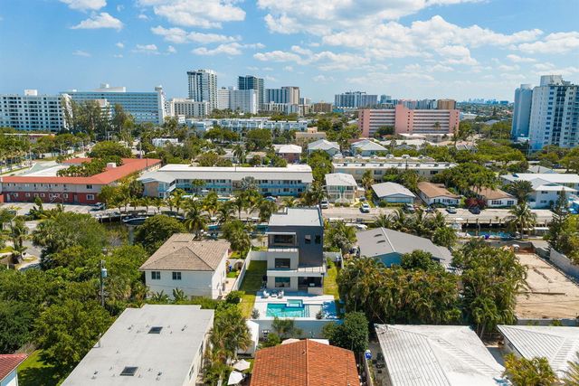 3225 Canal Drive, Pompano Beach, FL 33062