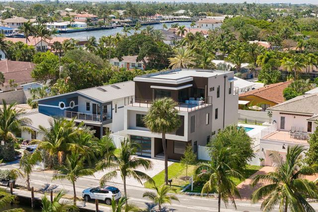 3225 Canal Drive, Pompano Beach, FL 33062