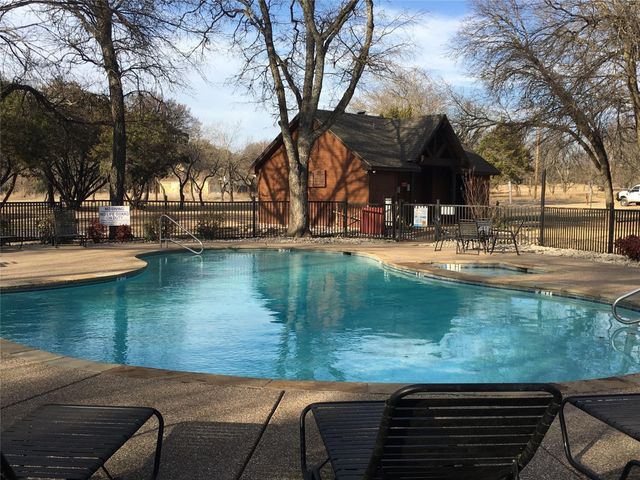 1725 Highland Drive, Whitney, TX 76692