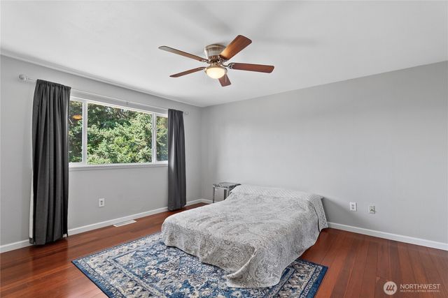 1665 Monroe Court SE, Renton, WA 98058