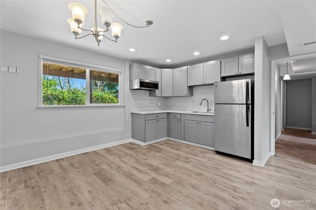 1665 Monroe Court SE, Renton, WA 98058