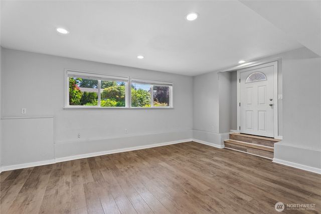 1665 Monroe Court SE, Renton, WA 98058