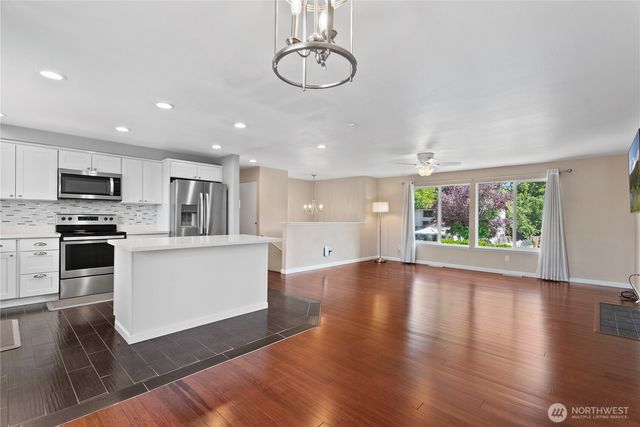 1665 Monroe Court SE, Renton, WA 98058