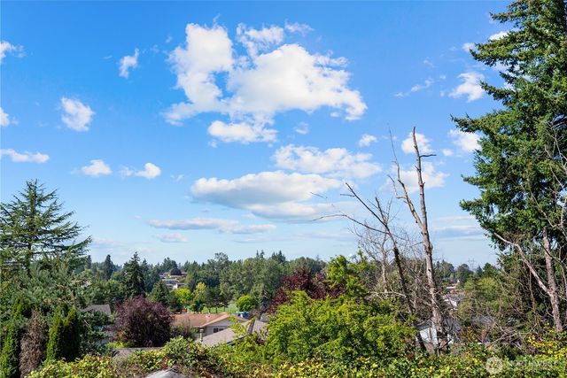 1665 Monroe Court SE, Renton, WA 98058