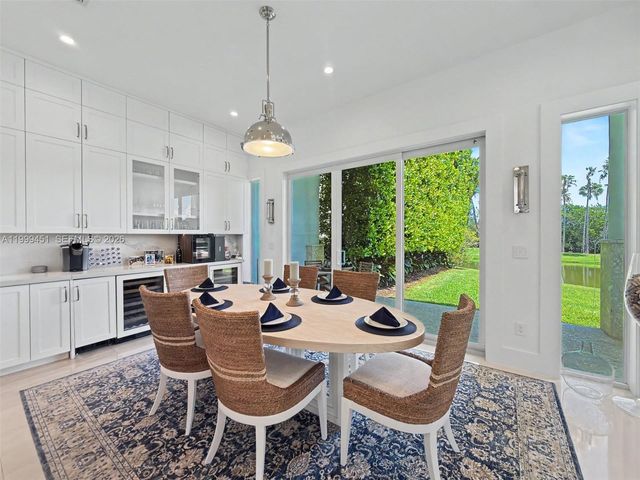 13689 Deering Bay Dr 13689, Coral Gables, FL 33158