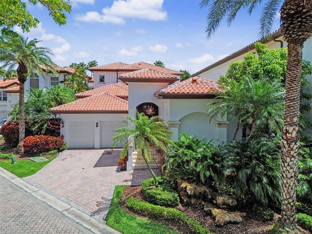 13689 Deering Bay Dr 13689, Coral Gables, FL 33158