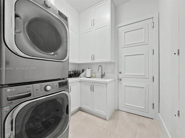 13689 Deering Bay Dr 13689, Coral Gables, FL 33158