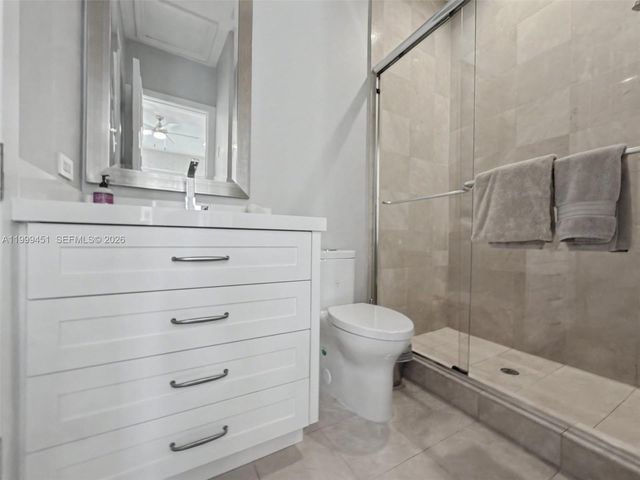 13689 Deering Bay Dr 13689, Coral Gables, FL 33158