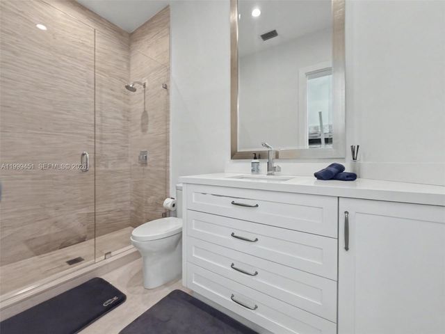 13689 Deering Bay Dr 13689, Coral Gables, FL 33158