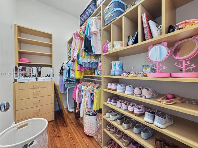 13689 Deering Bay Dr 13689, Coral Gables, FL 33158