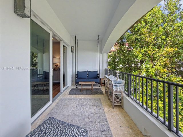 13689 Deering Bay Dr 13689, Coral Gables, FL 33158