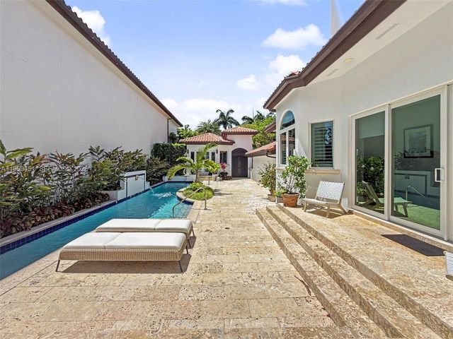 13689 Deering Bay Dr 13689, Coral Gables, FL 33158