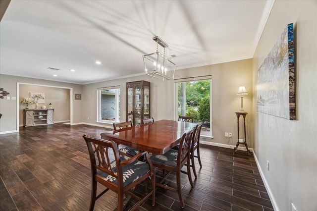 1711 Walnut Lane, Kingwood, TX 77339