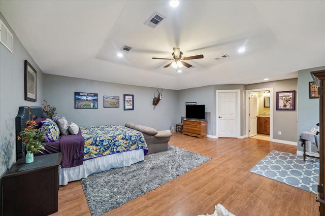 1711 Walnut Lane, Kingwood, TX 77339
