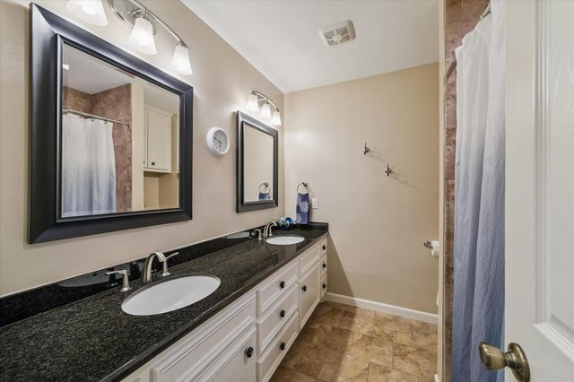 1711 Walnut Lane, Kingwood, TX 77339
