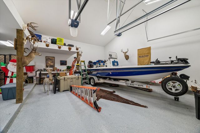 1711 Walnut Lane, Kingwood, TX 77339
