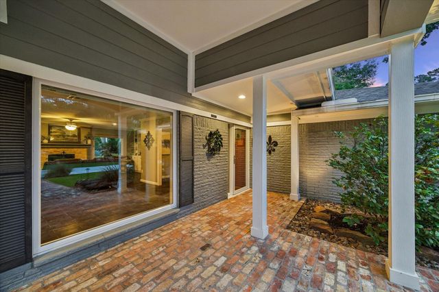1711 Walnut Lane, Kingwood, TX 77339