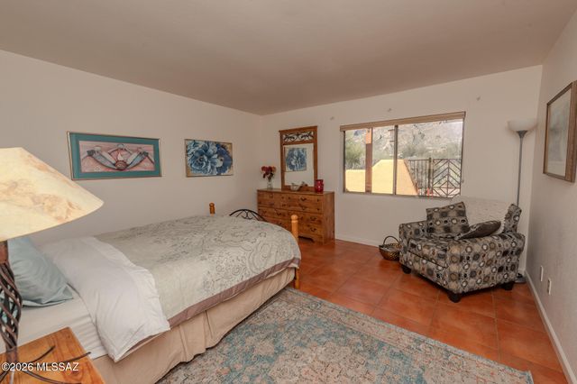 6255 N Camino Pimeria Alta Apt 127, Tucson, AZ 85718