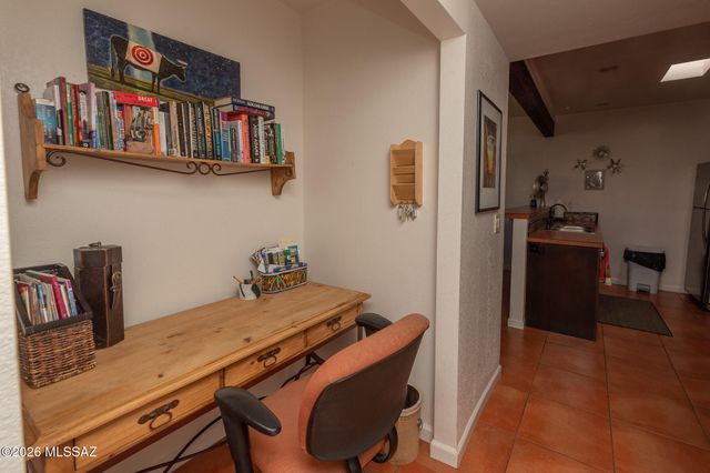 6255 N Camino Pimeria Alta Apt 127, Tucson, AZ 85718