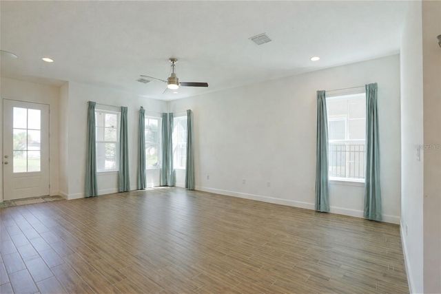 7038 ARNOLDSON STREET, Orlando, FL 32827