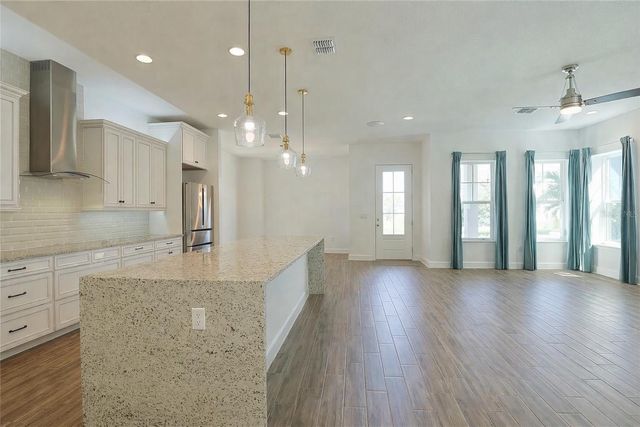 7038 ARNOLDSON STREET, Orlando, FL 32827