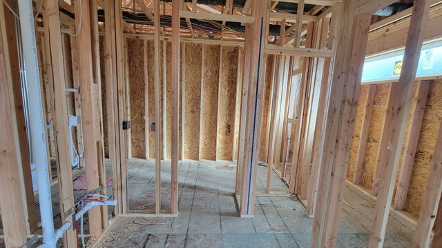 2912 NW Beechwood Court, Ankeny, IA 50023