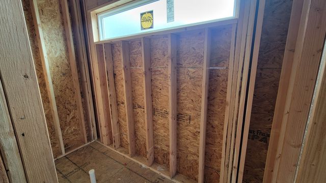 2912 NW Beechwood Court, Ankeny, IA 50023