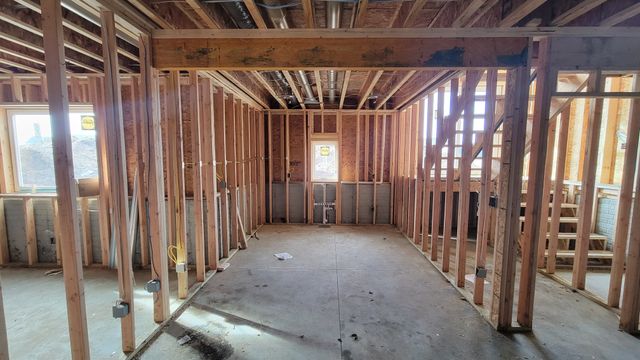 2912 NW Beechwood Court, Ankeny, IA 50023