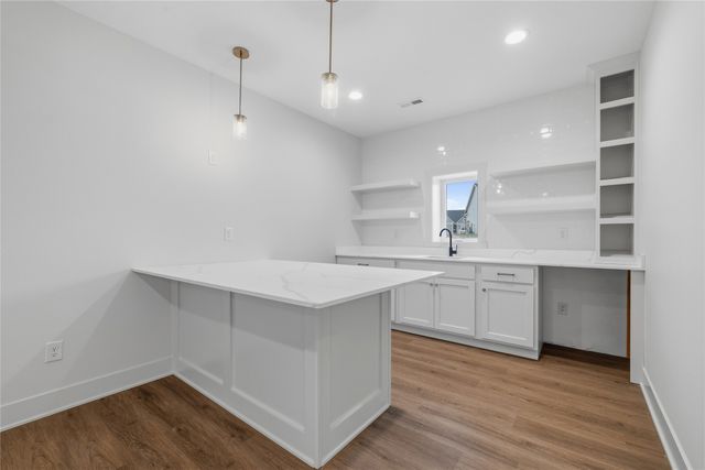 2912 NW Beechwood Court, Ankeny, IA 50023