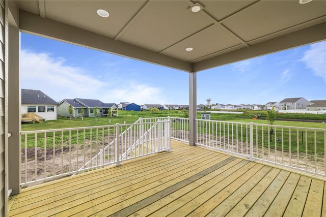 2912 NW Beechwood Court, Ankeny, IA 50023