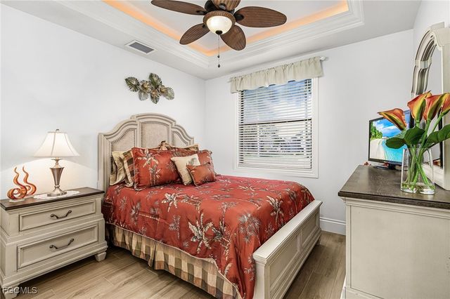 11781 Lady Anne CIR, Cape Coral, FL 33991